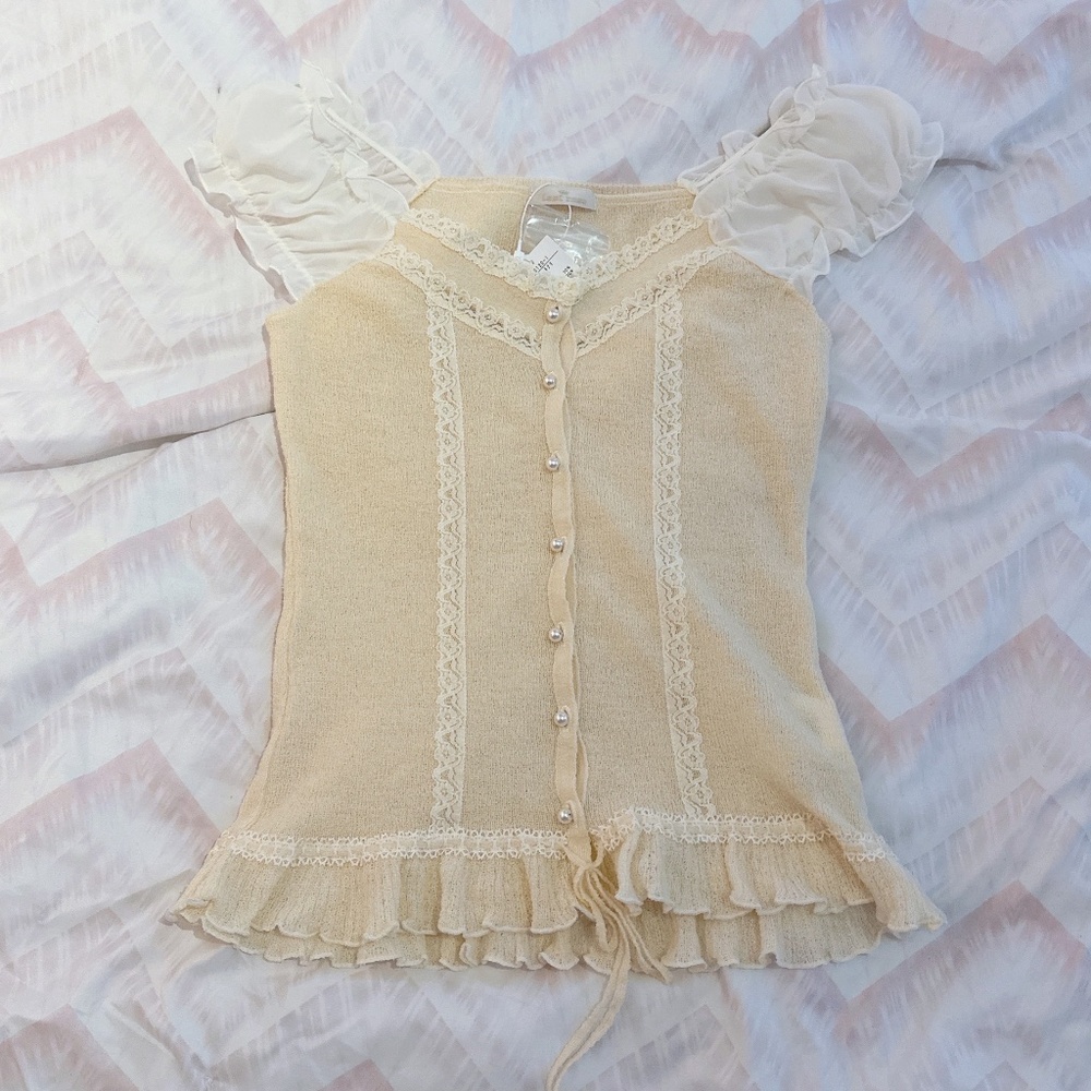 (NWT) L’est Rose | Cream Blouse